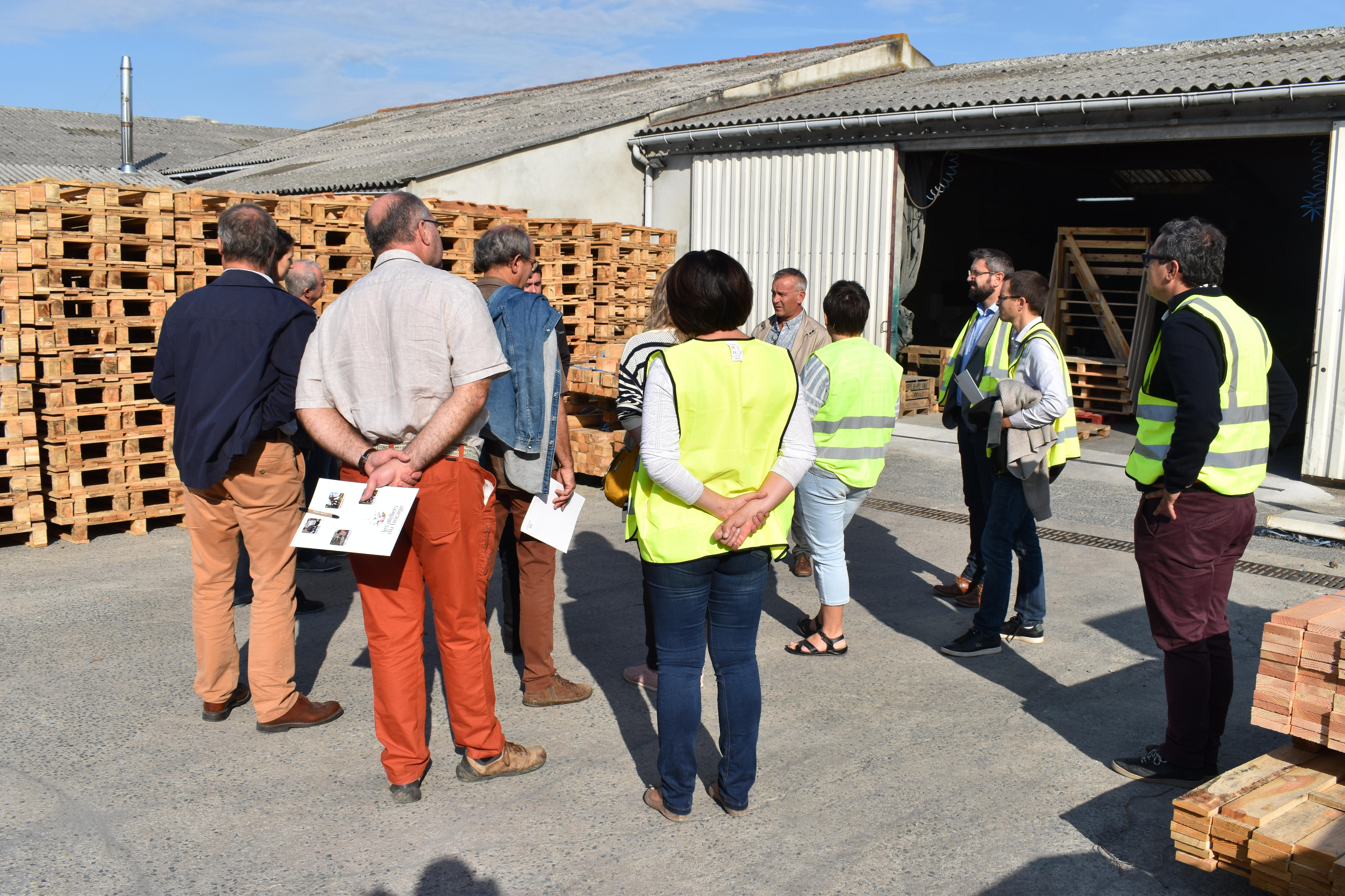 Visite par nos partenaires de l activité palettes reconditionnées bois